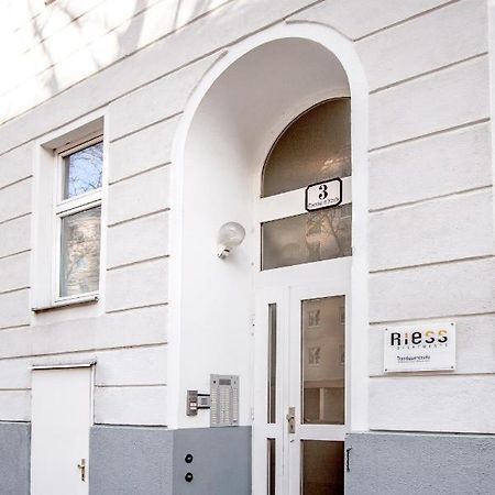 فيينا Riess Apartments Trambauerstrasse | Contactless Check-In المظهر الخارجي الصورة